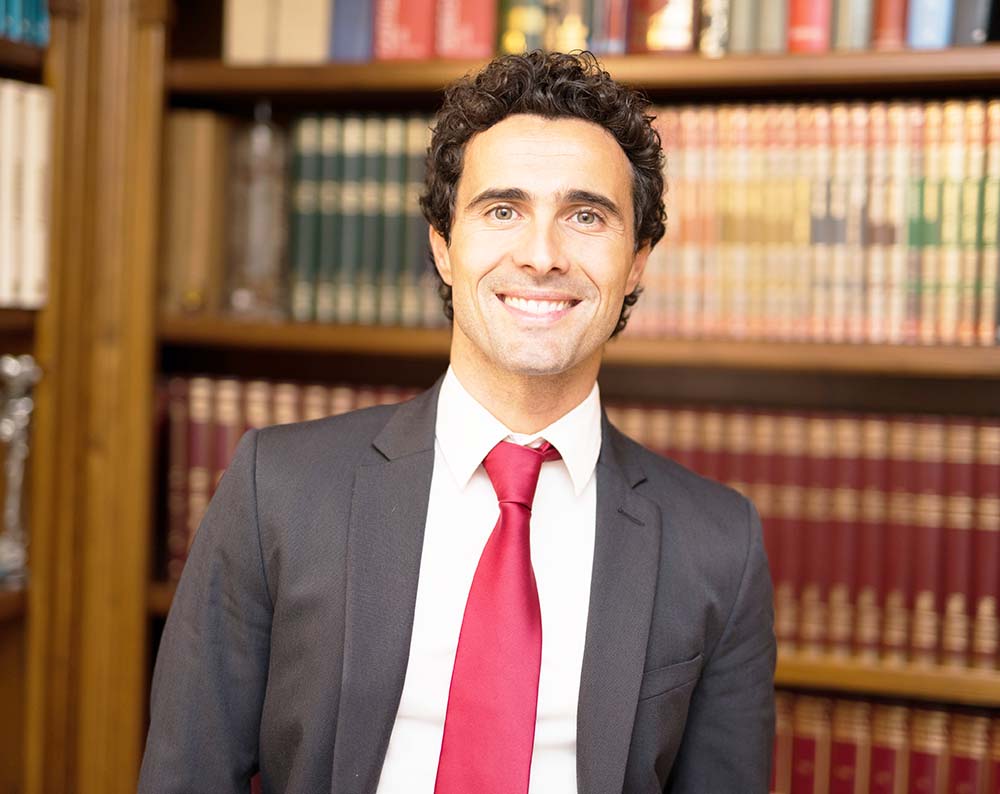 Los angeles based attorney in law firm library